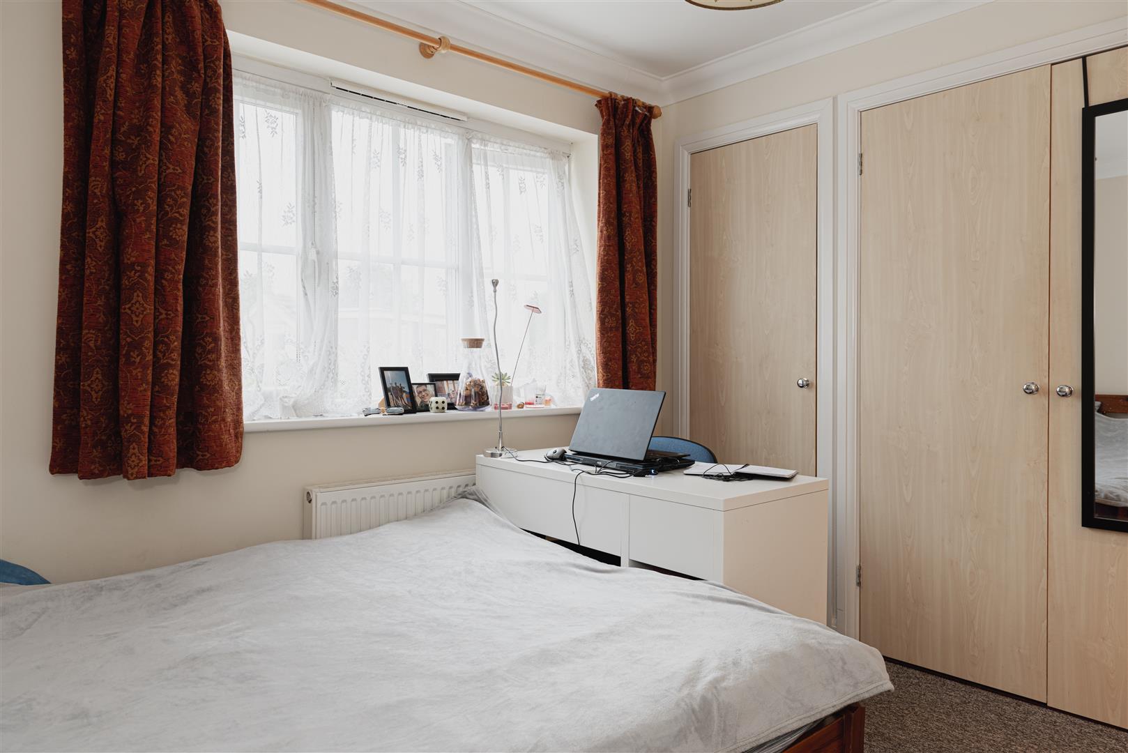 Priestlands Close, , Horley