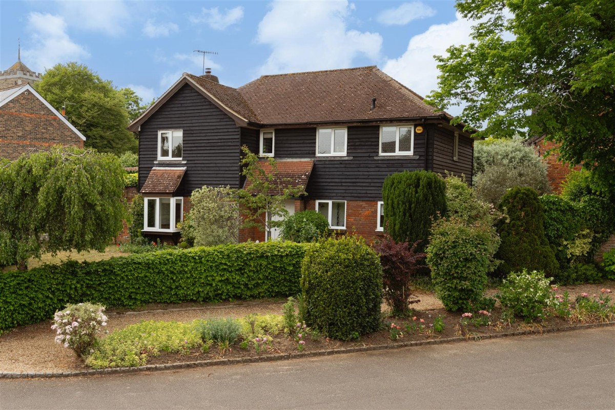 Clerks Croft, Bletchingley | Ralph James