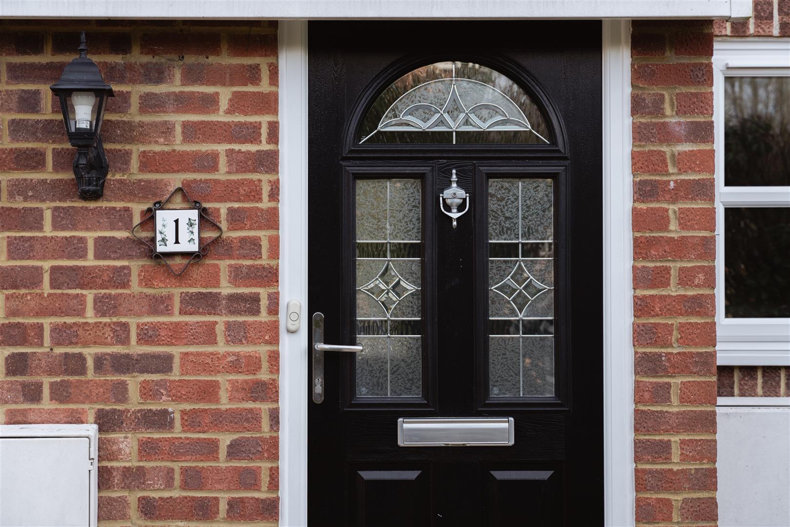 Paddock Close, Beare Green, Dorking