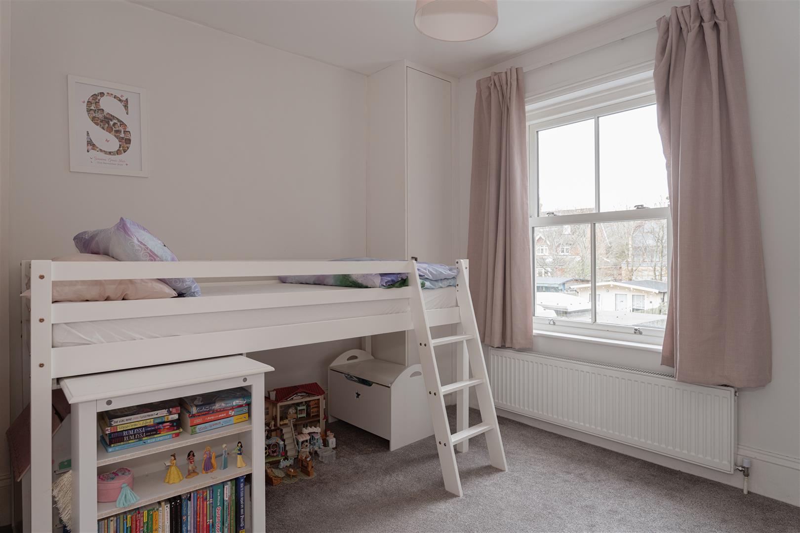 Trindles Road, South Nutfield, Redhill