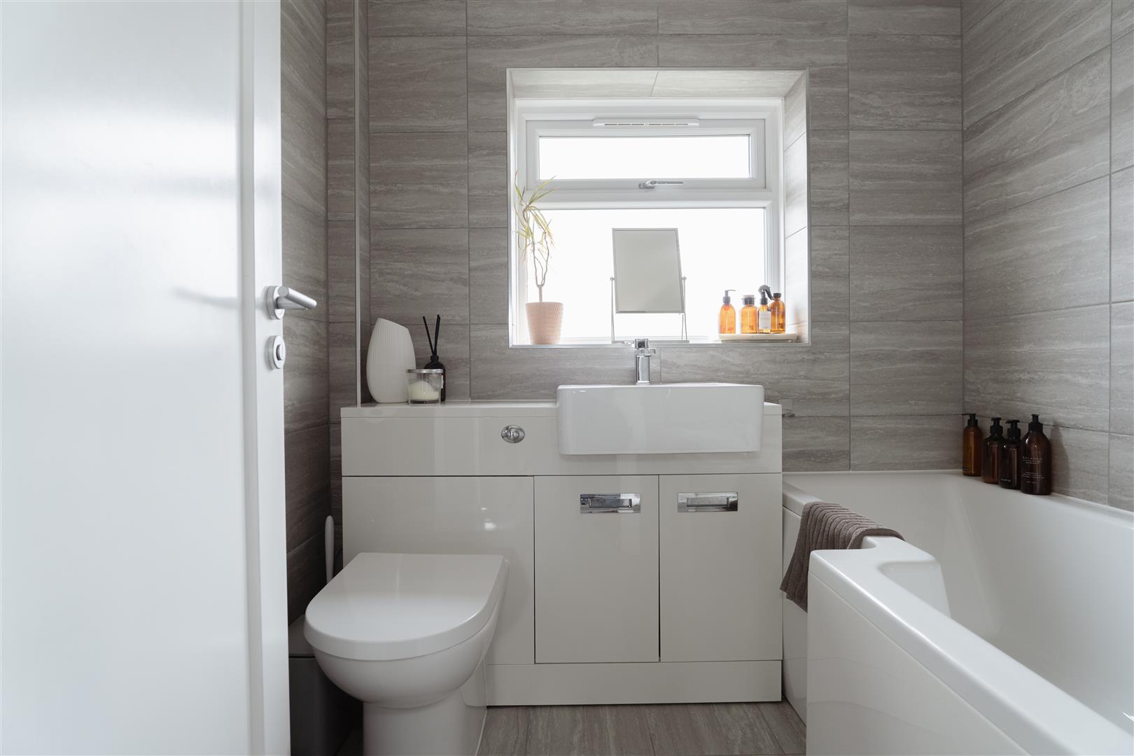 Malmstone Avenue, Merstham, Redhill