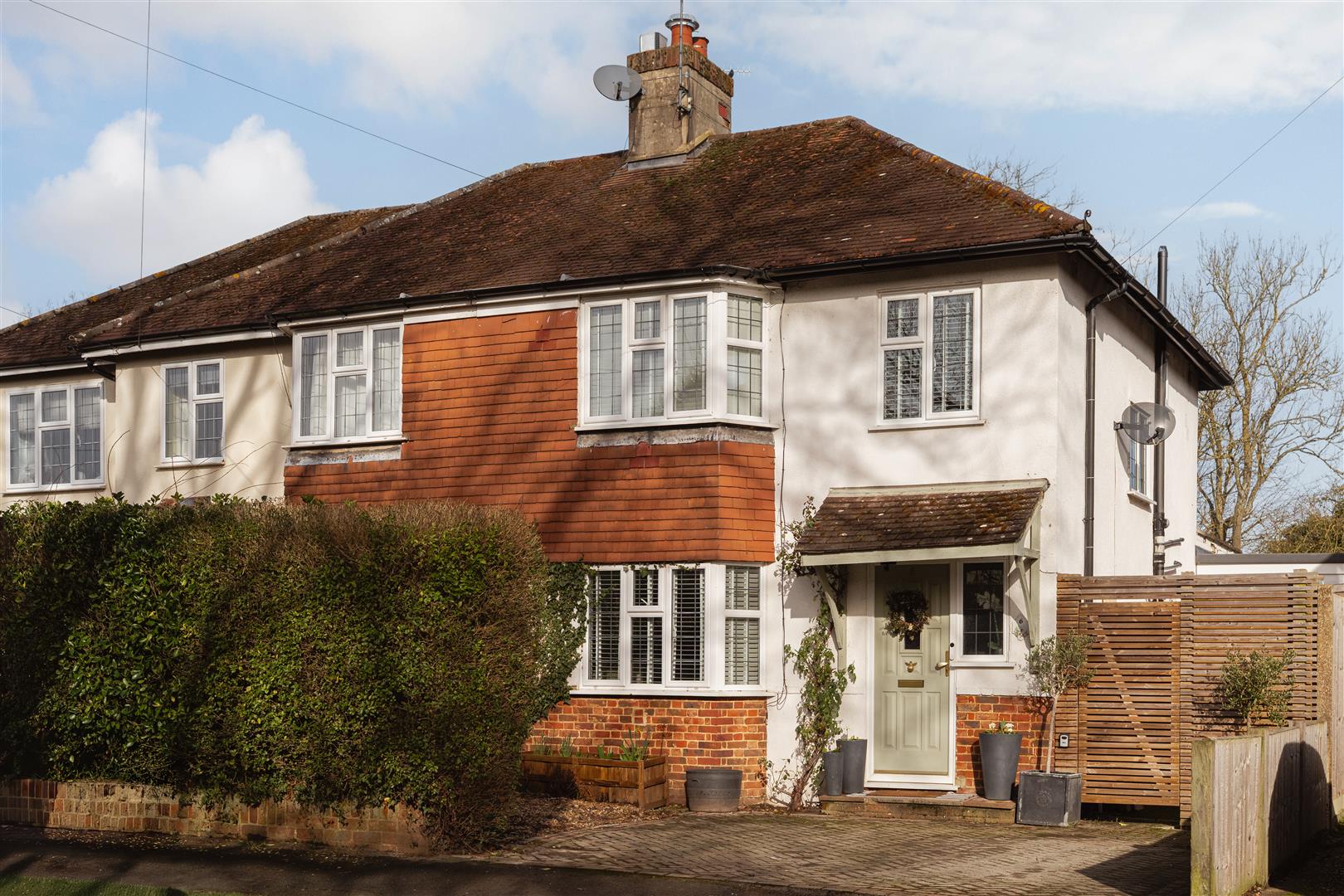 Tynedale Road, Strood Green, Brockham