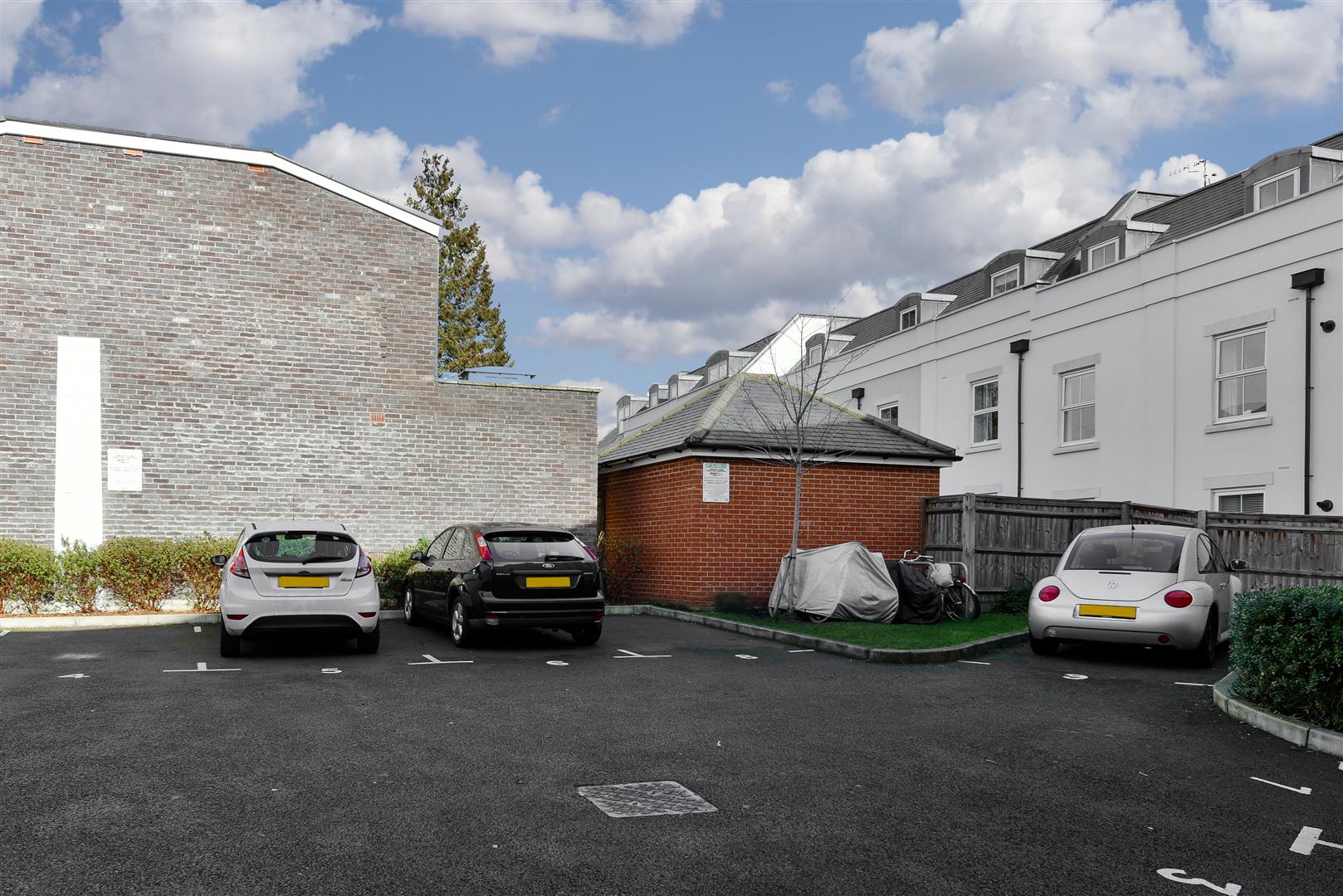 Warren Road, , Reigate