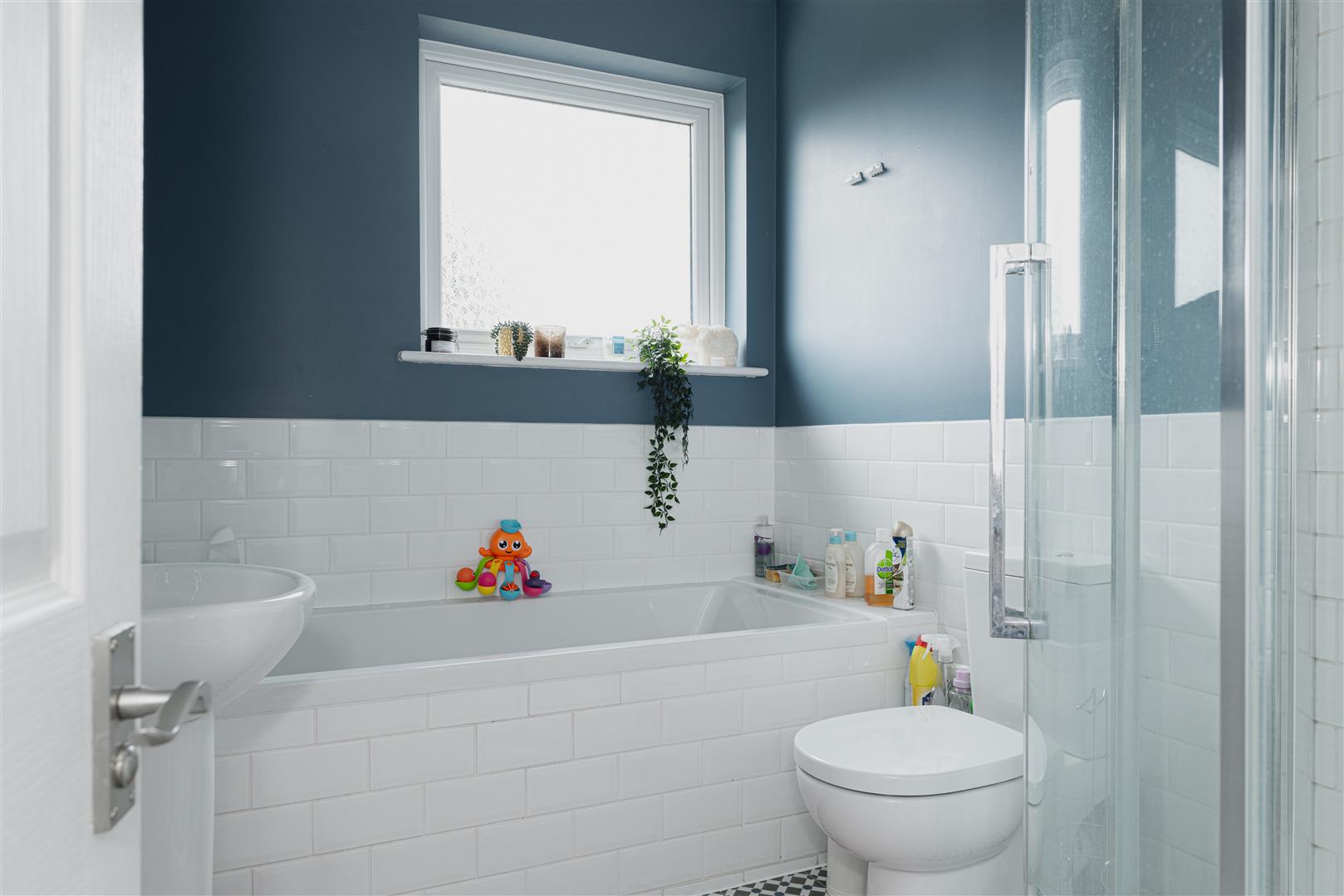 Elmwood Road, , Redhill