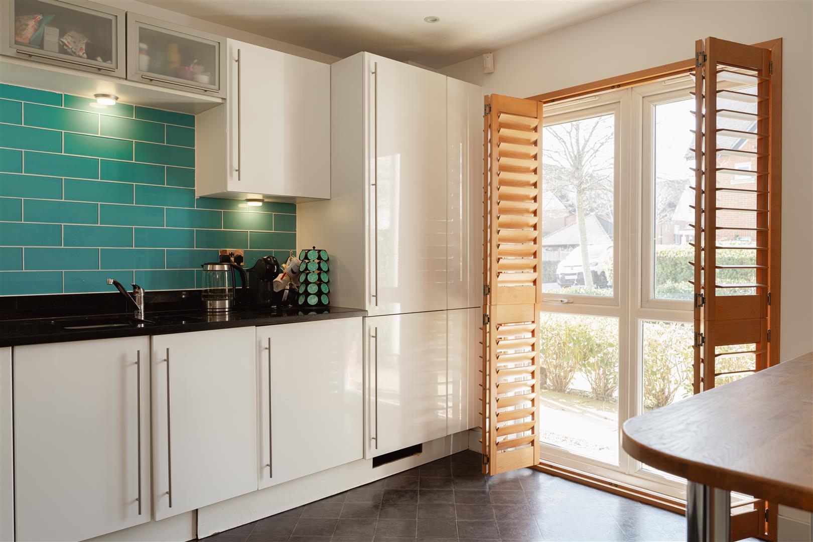 Holmesdale Avenue, , Redhill