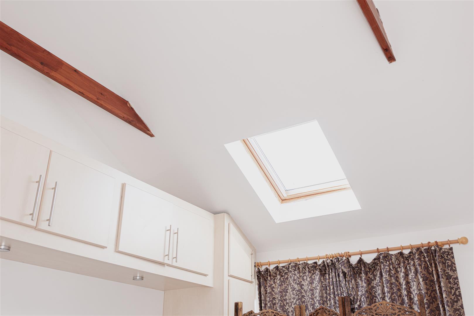 Sparrowsmead, , Redhill