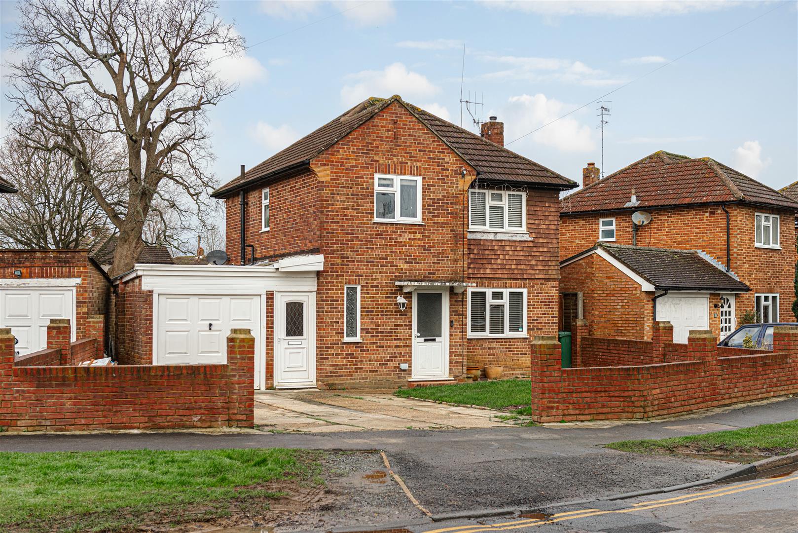 Sangers Drive, , Horley