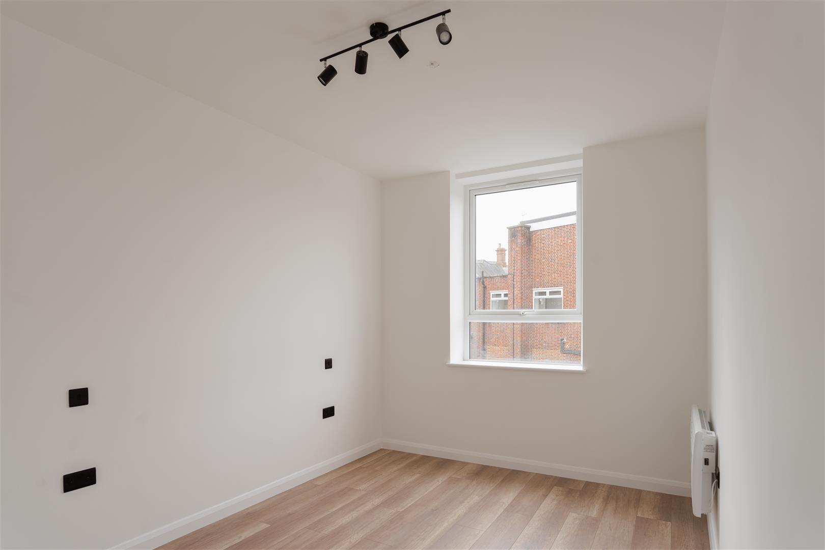 15 London Road, , Redhill