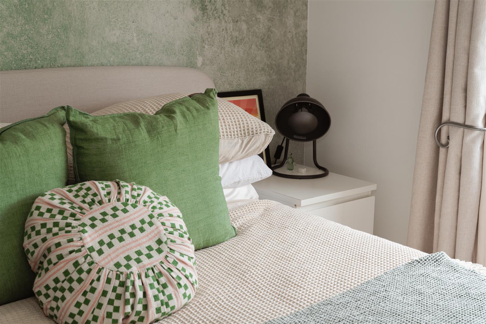 Station Road North, Merstham, Redhill