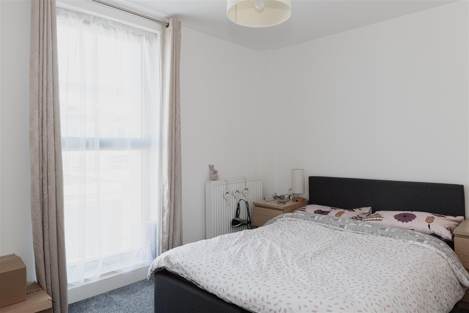 High Street, , Redhill