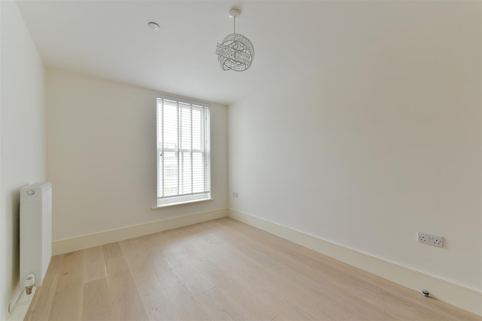 Hooley Lane, , Redhill