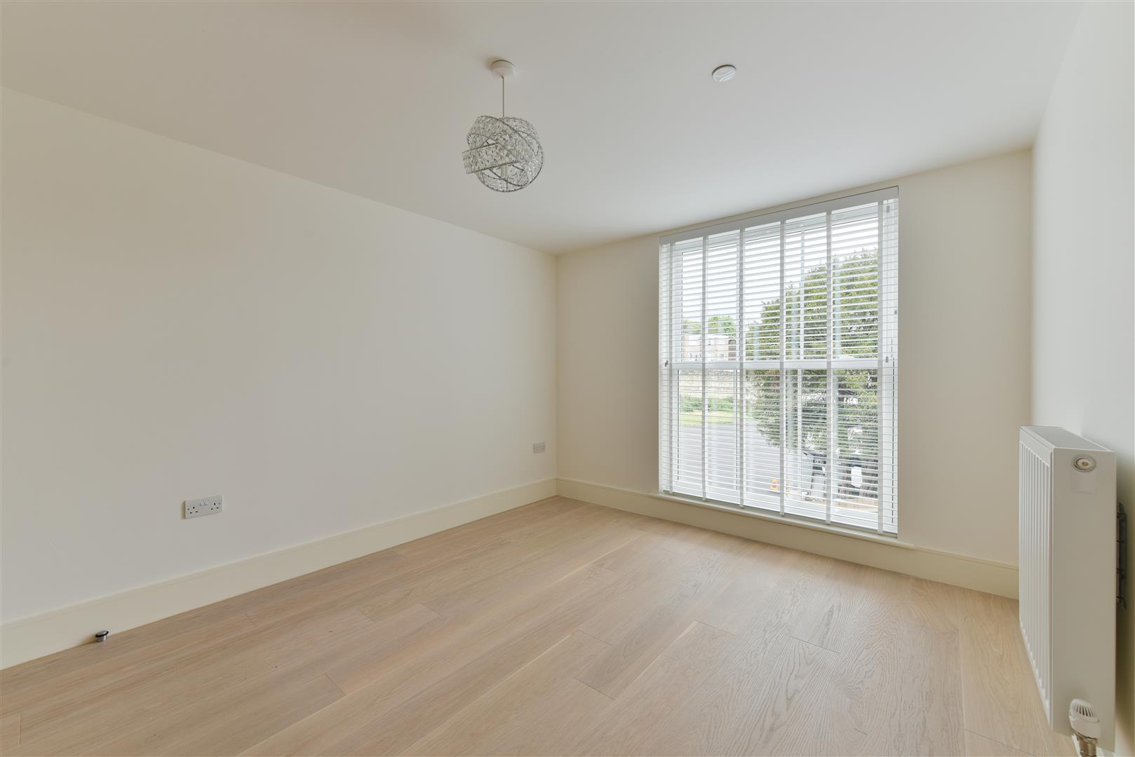 Hooley Lane, , Redhill