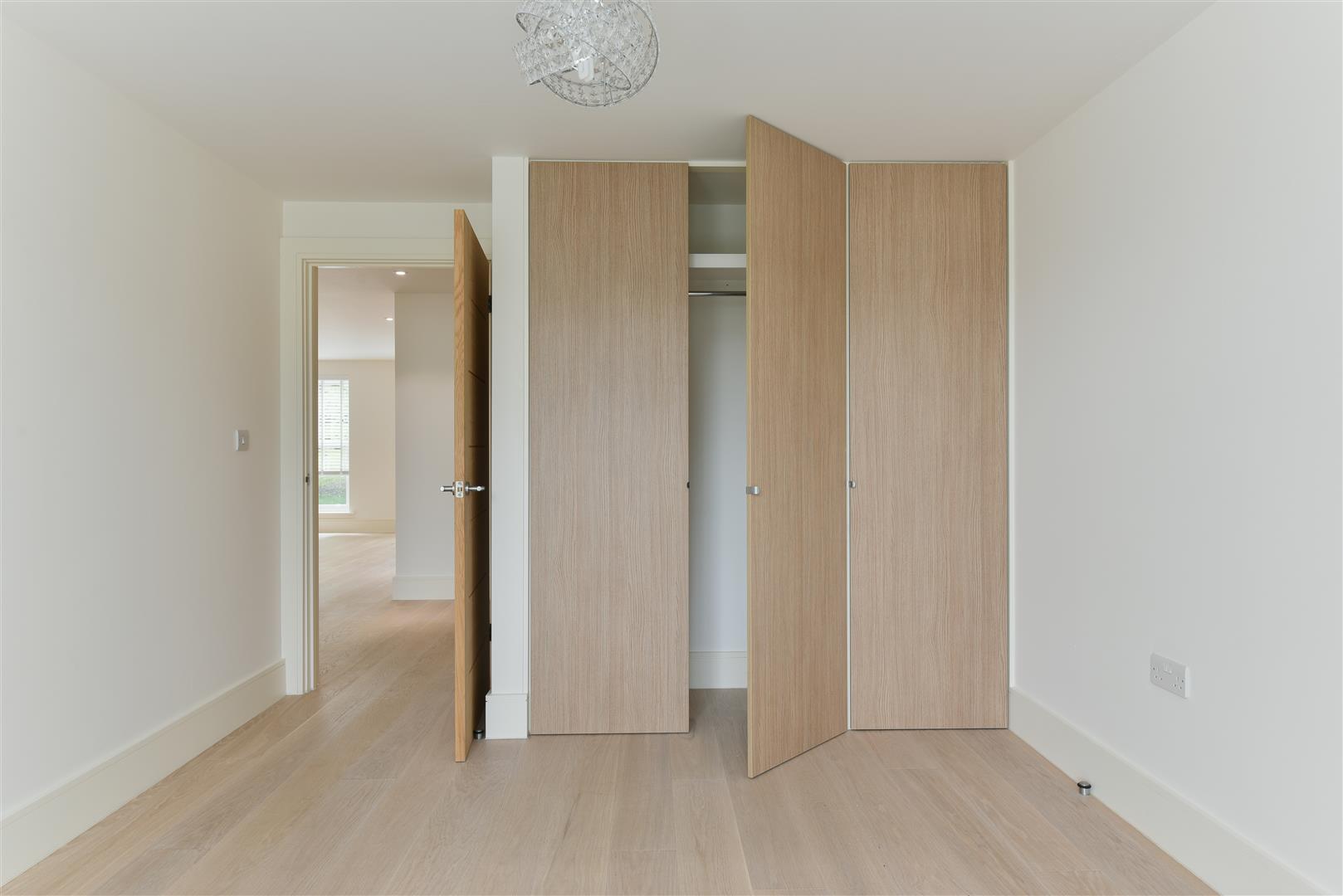 Hooley Lane, , Redhill