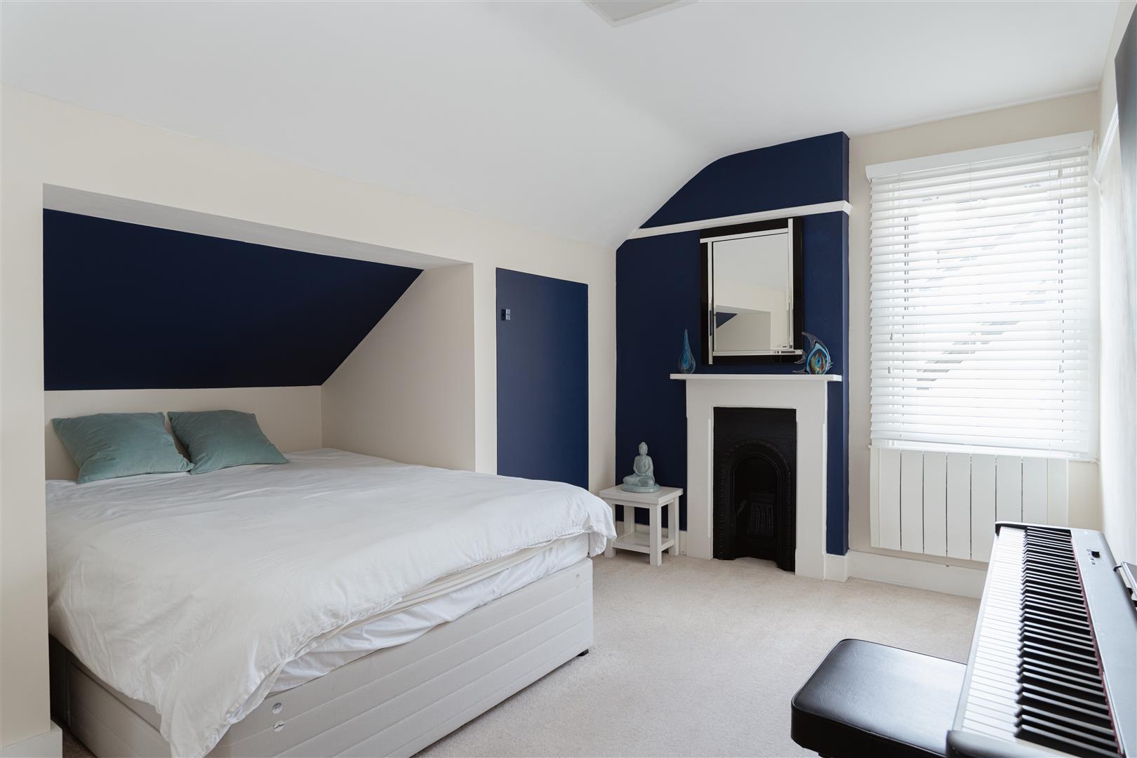 Upper Bridge Road, , Redhill