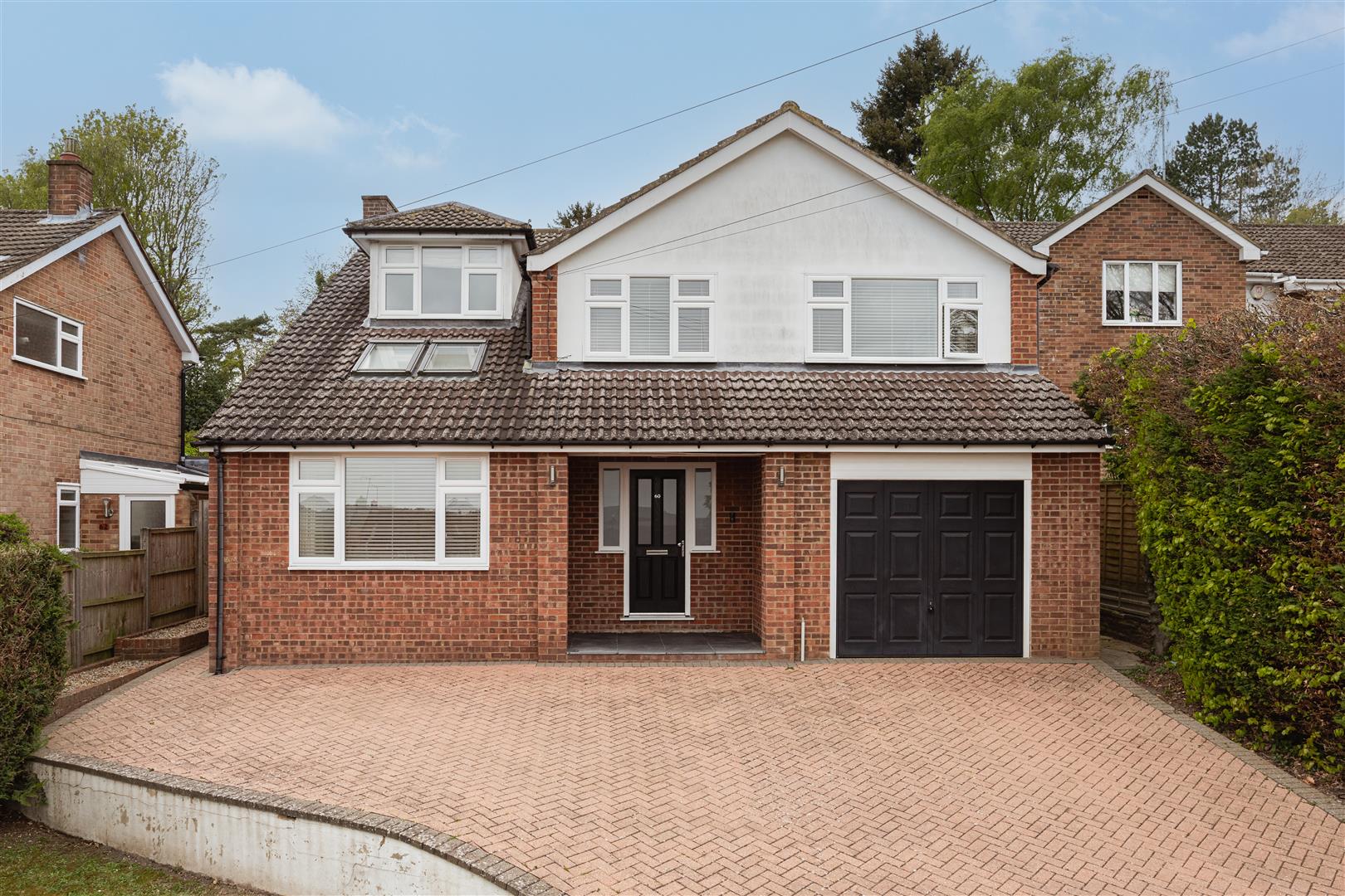 Carlton Green, , Redhill