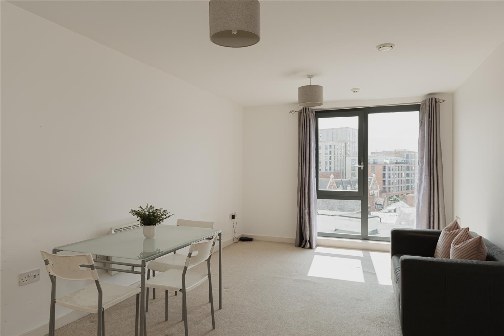 4 Queensway, , Redhill