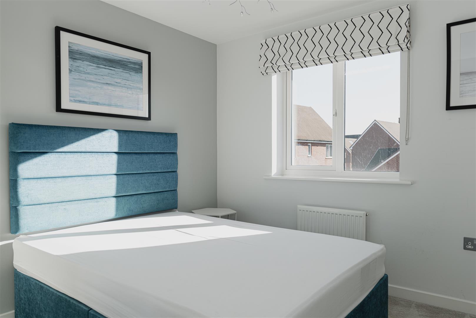 Westvale Road, , Horley