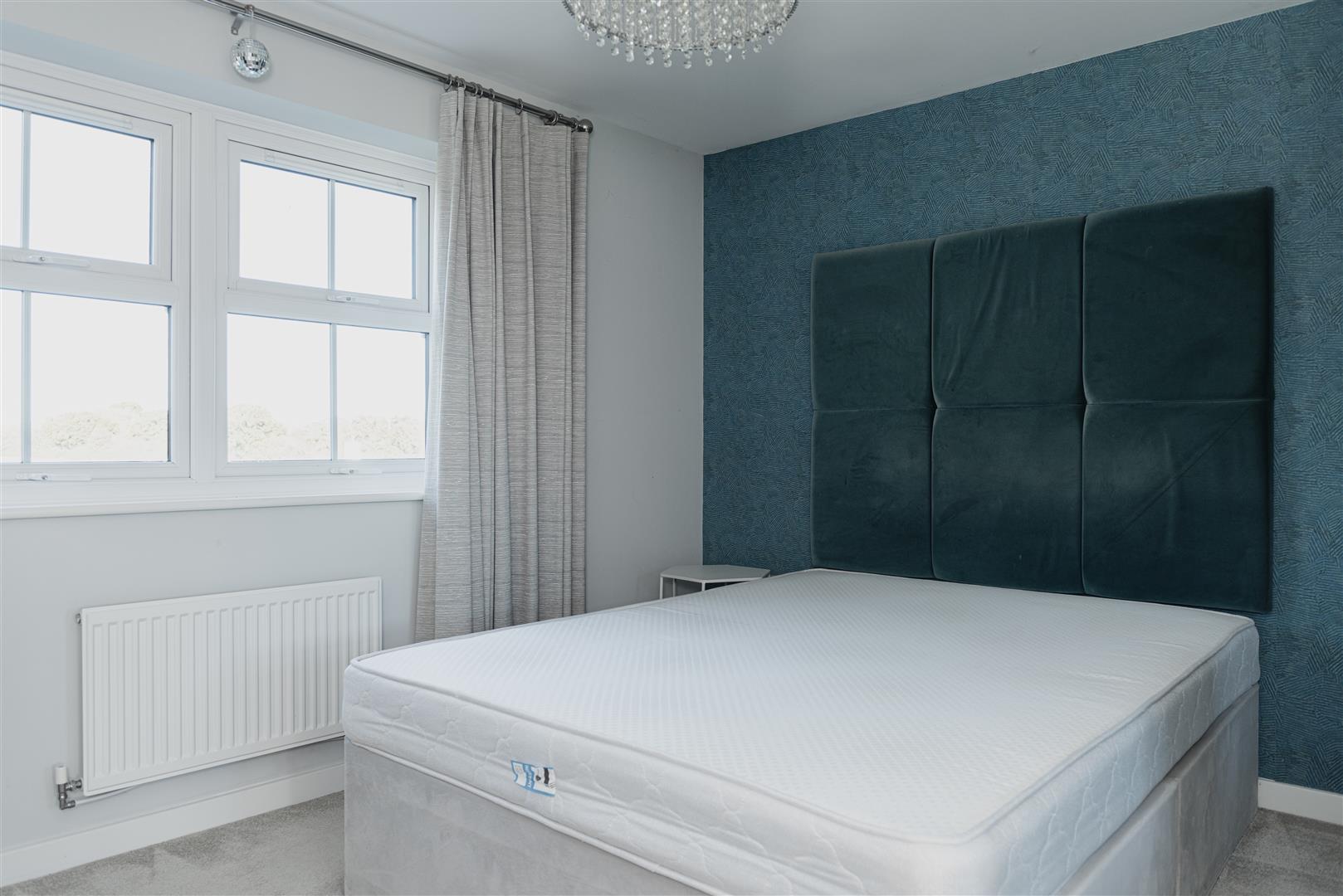 Westvale Road, , Horley
