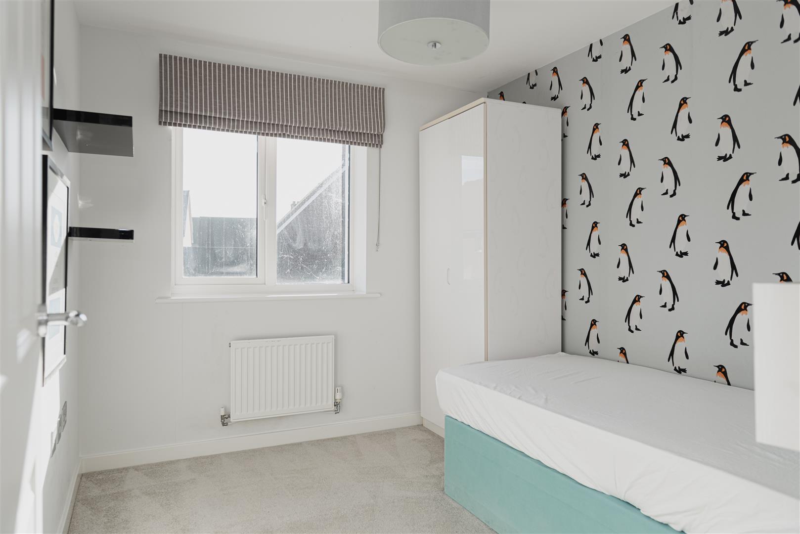 Westvale Road, , Horley