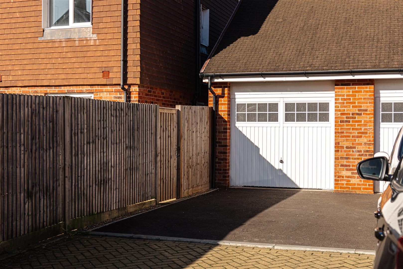 Westvale Road, , Horley