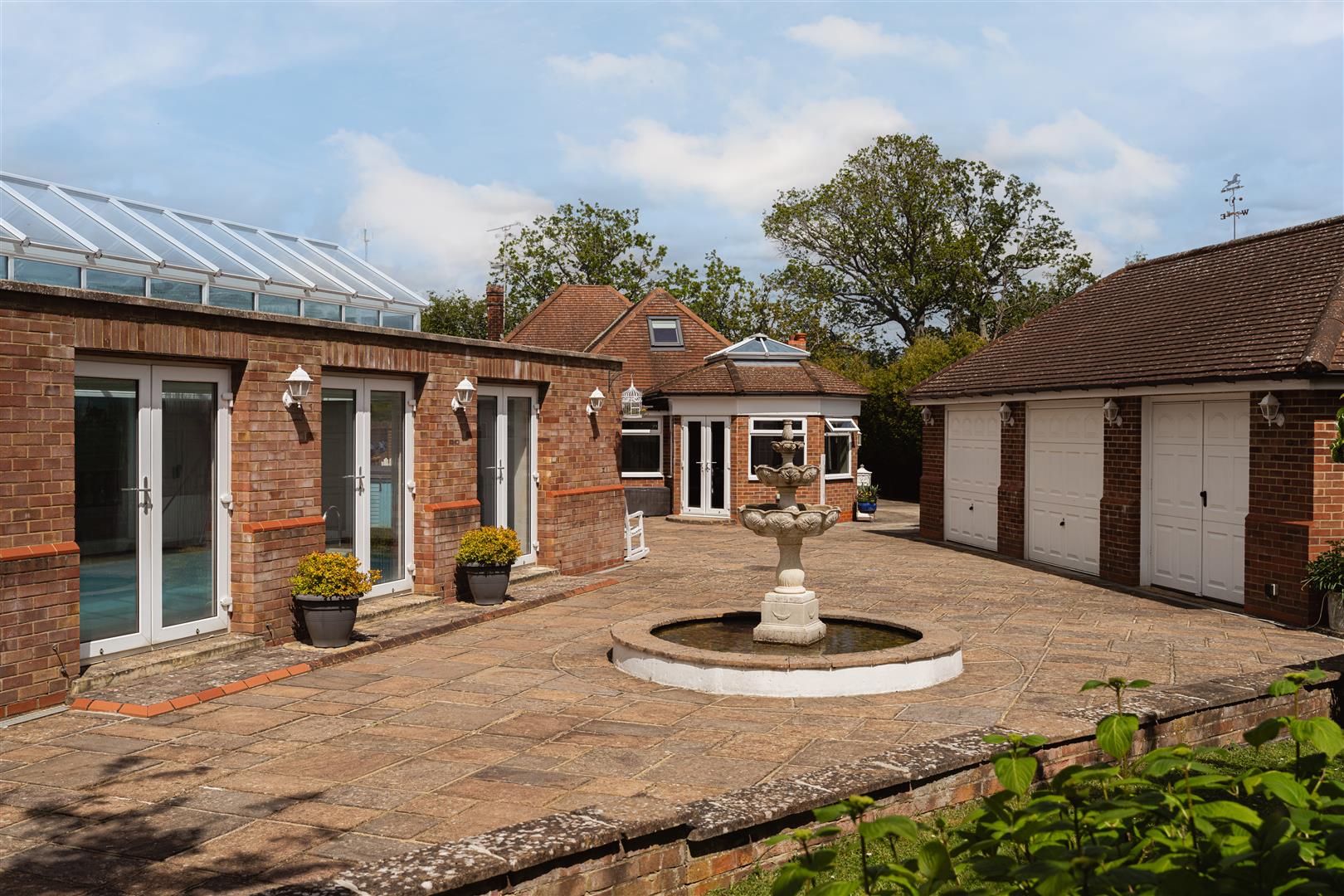 Horsham Road, Capel, Dorking