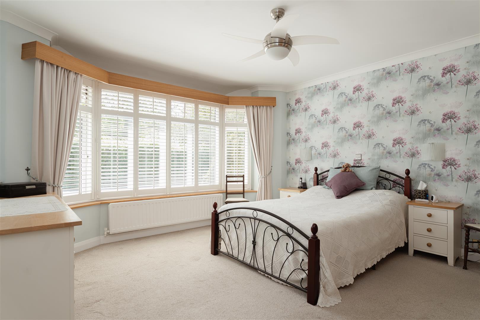 London Road South, Merstham, Redhill