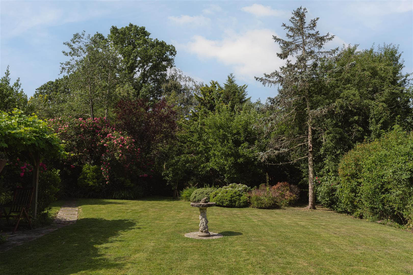 Millers Lane, Outwood, Redhill