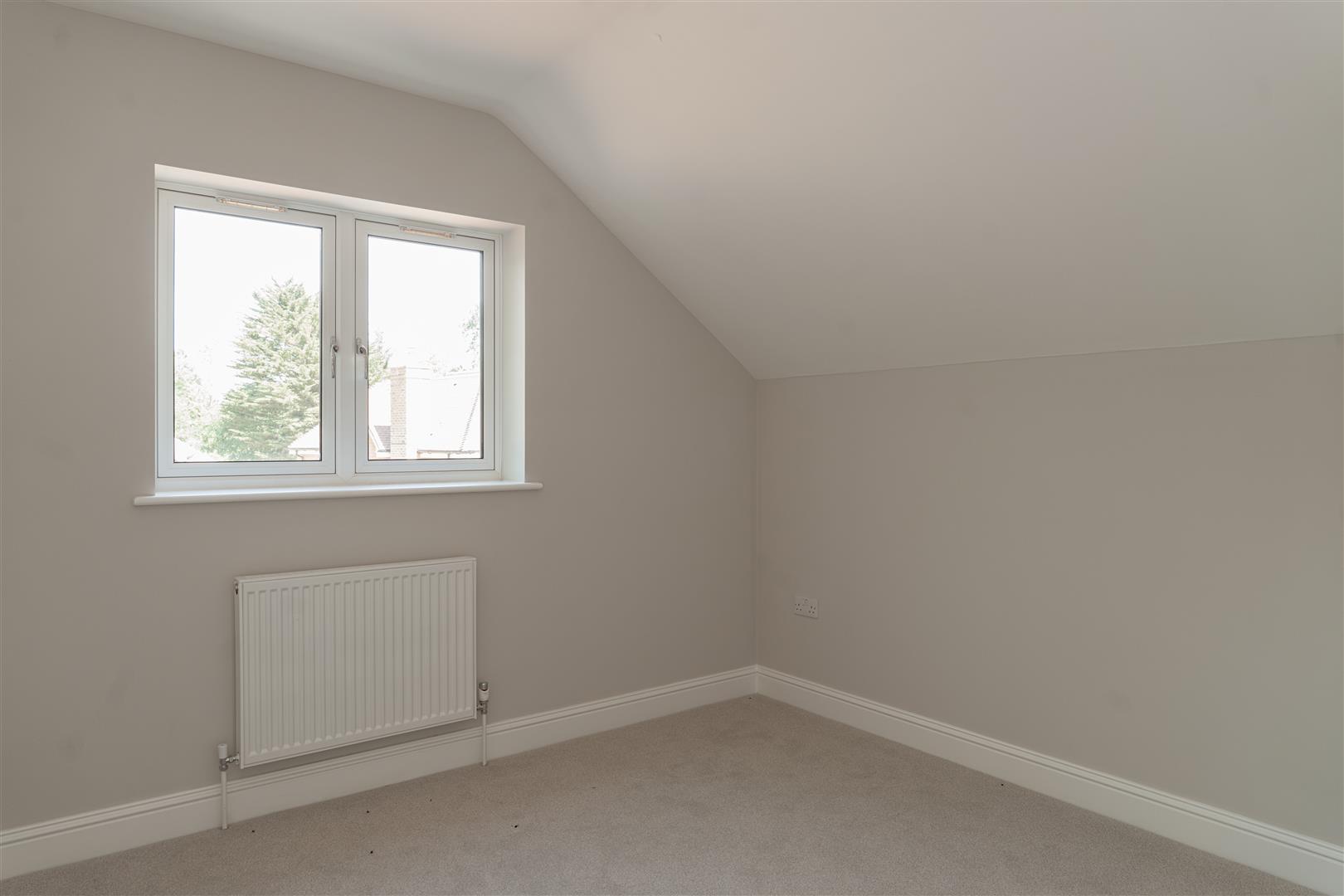 Bechwood Close, Box Hill, Tadworth