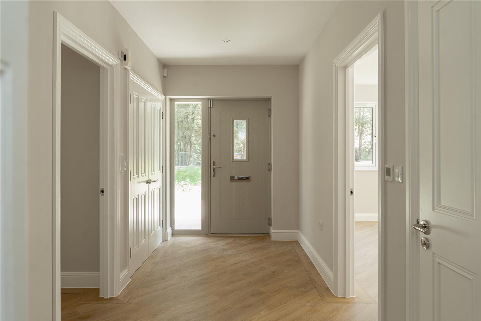 Bechwood Close, Box Hill, Tadworth