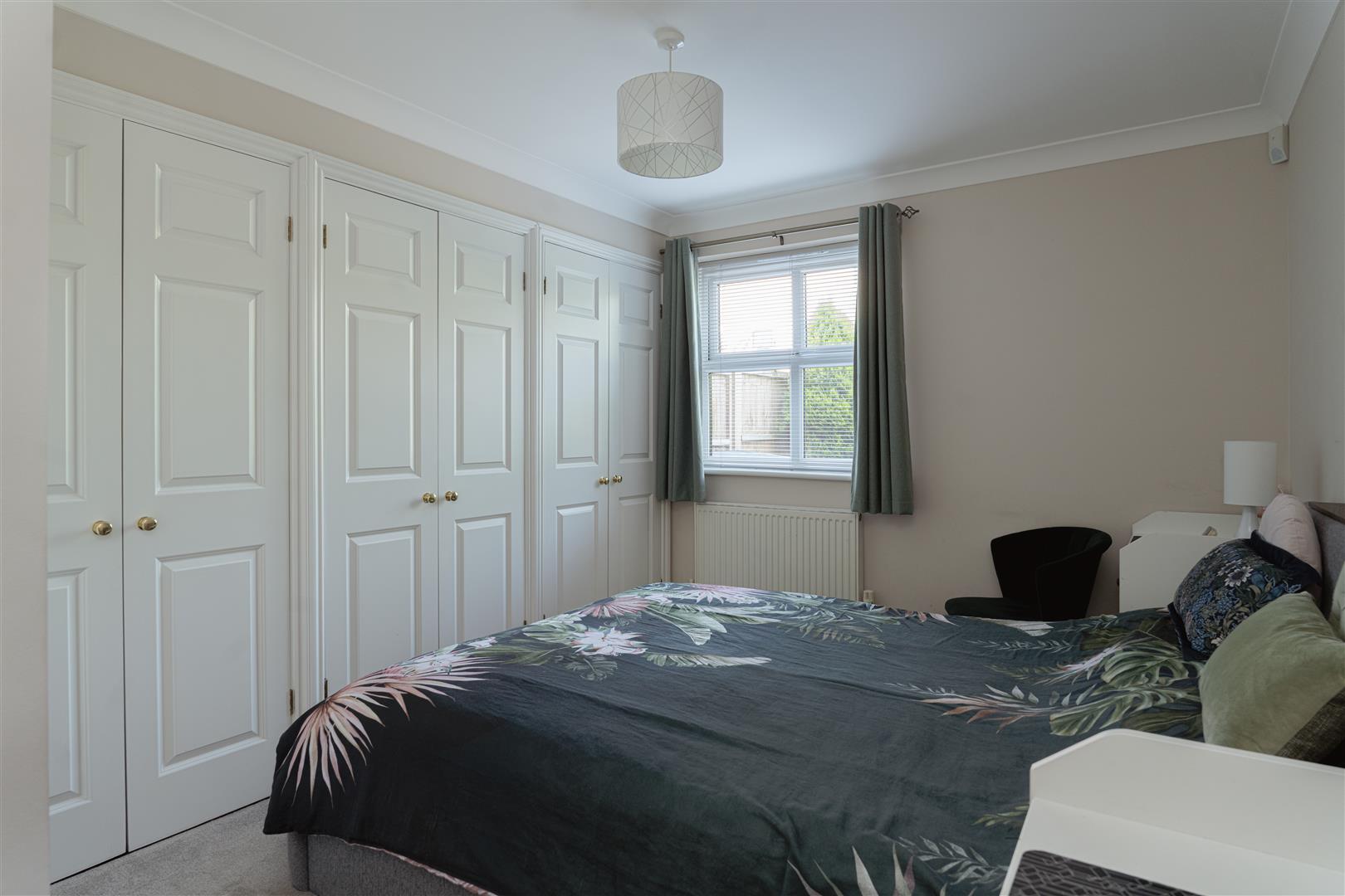 Howard Place, Reigate Hill, Reigate