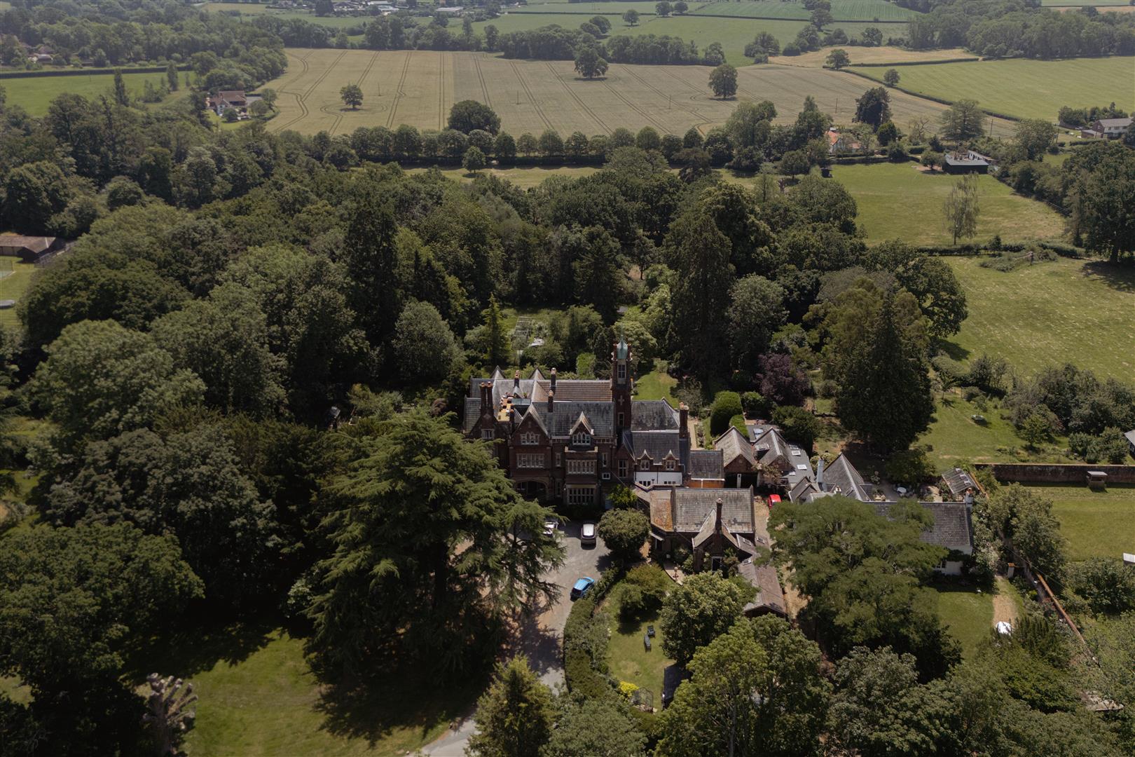 Mynthurst, Leigh, Reigate