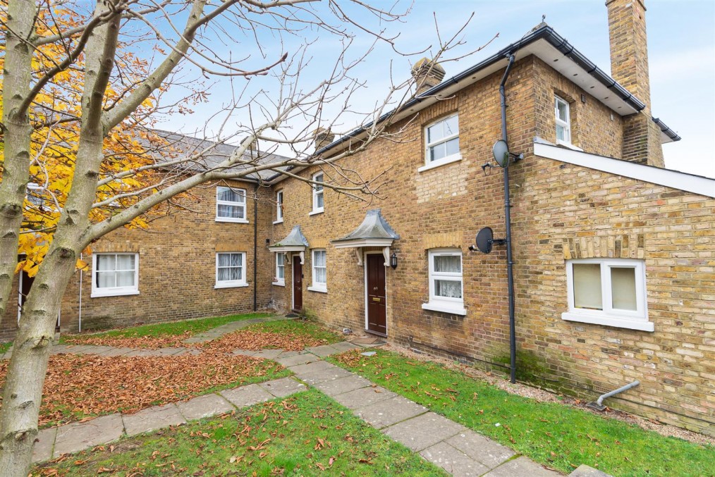 Meadowlea Close, Harmondsworth, West Drayton