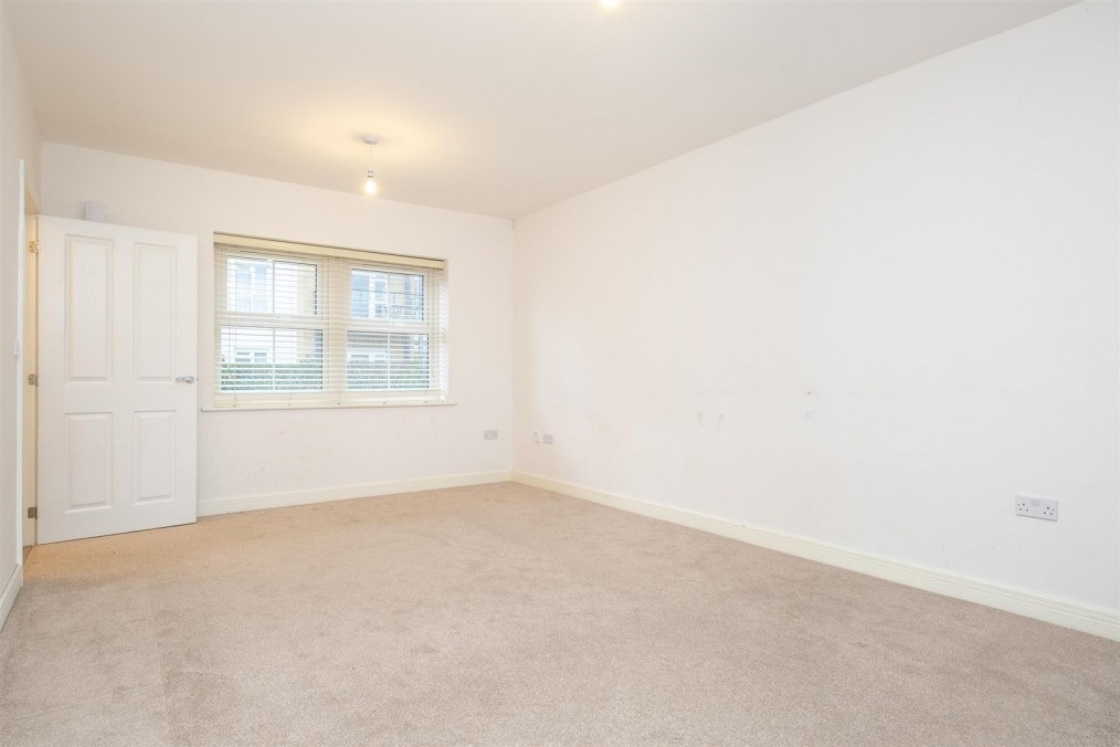 Autumn Way, West Drayton