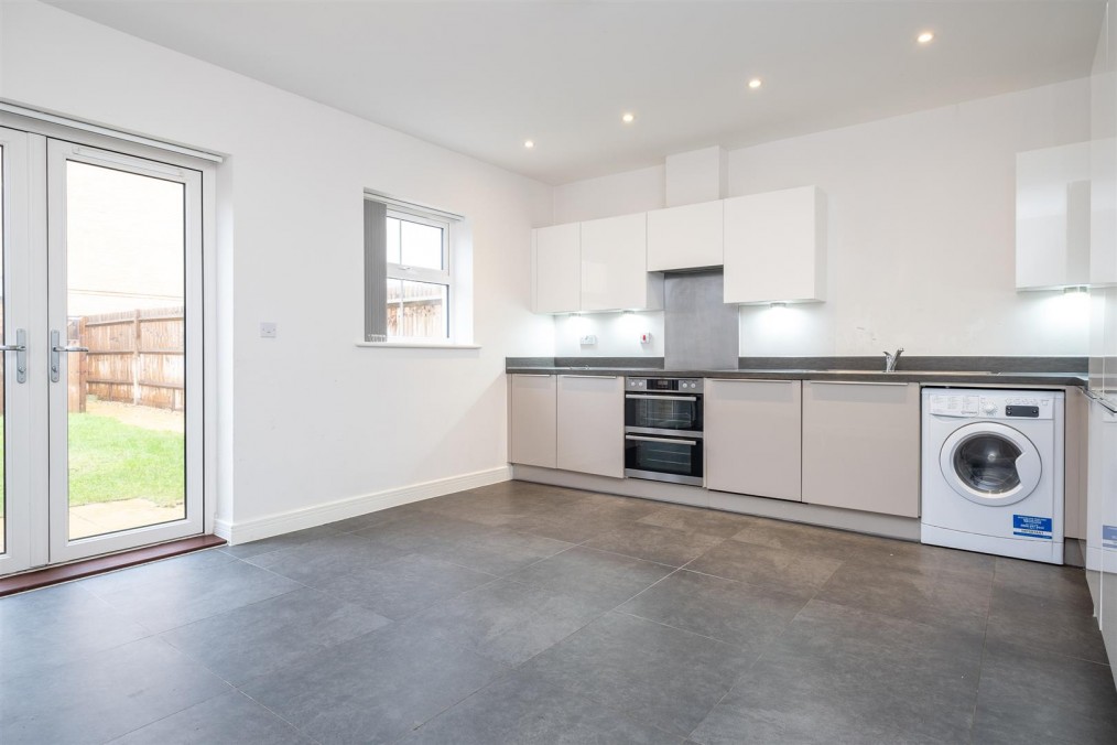 Autumn Way, West Drayton