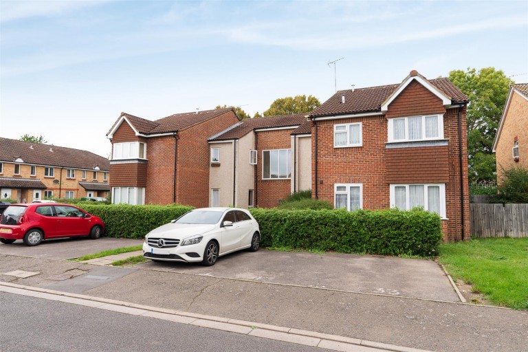 Lowdell Close, Yiewsley, West Drayton