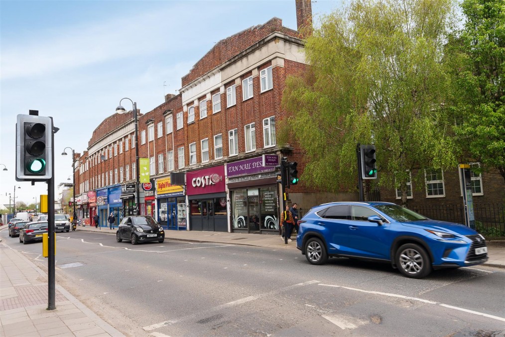 High Street, Yiewsley