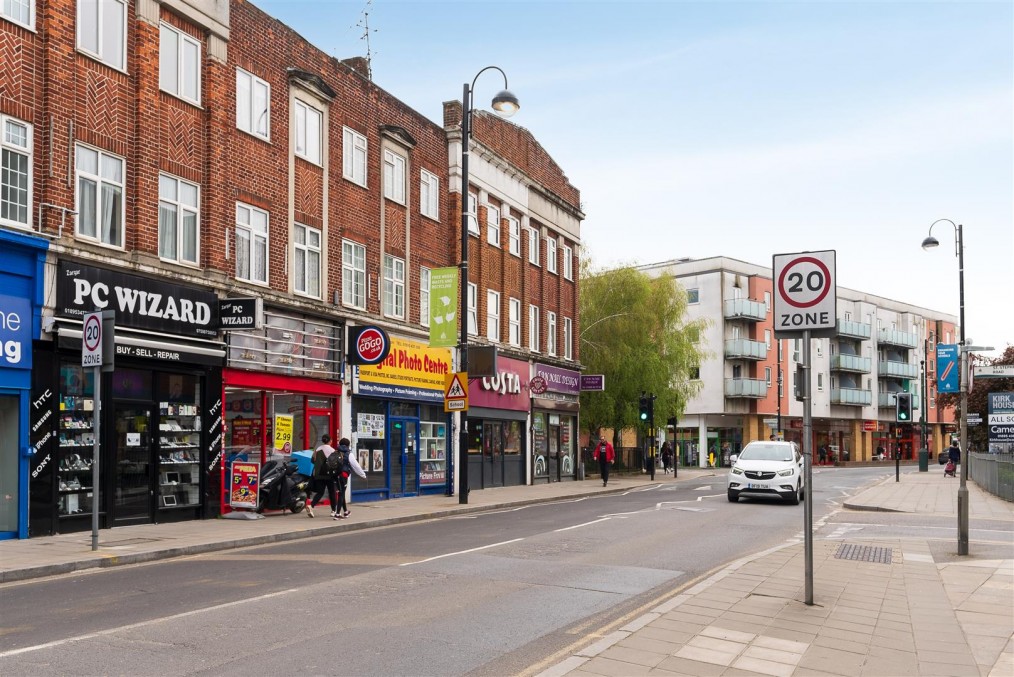 High Street, Yiewsley