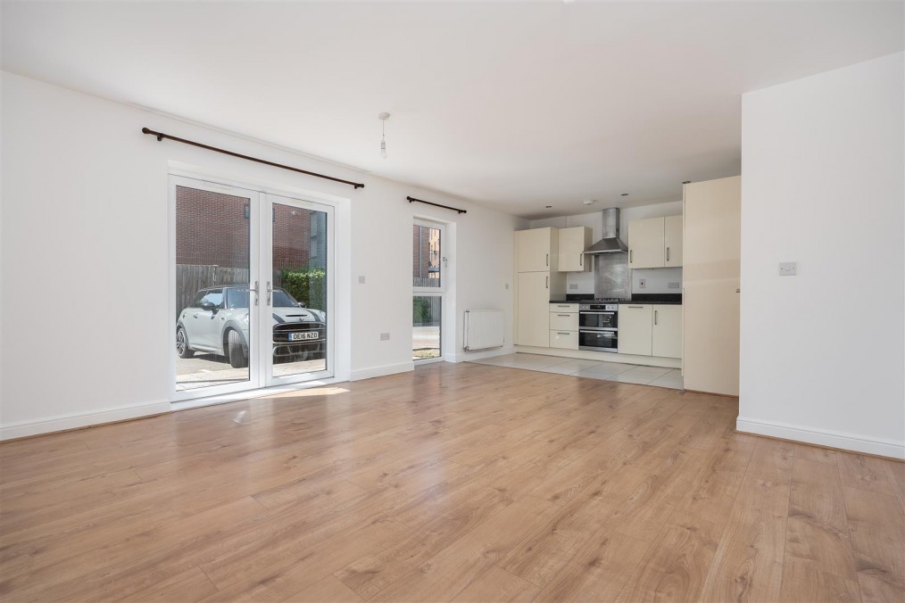 Otter Way, Yiewsley
