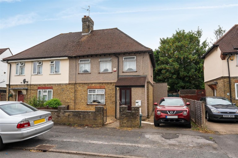 Pear Tree Avenue, Yiewsley, West Drayton