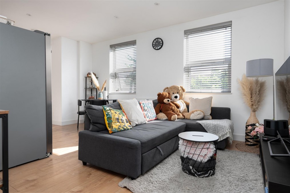 Meadowlea Close, Harmondsworth