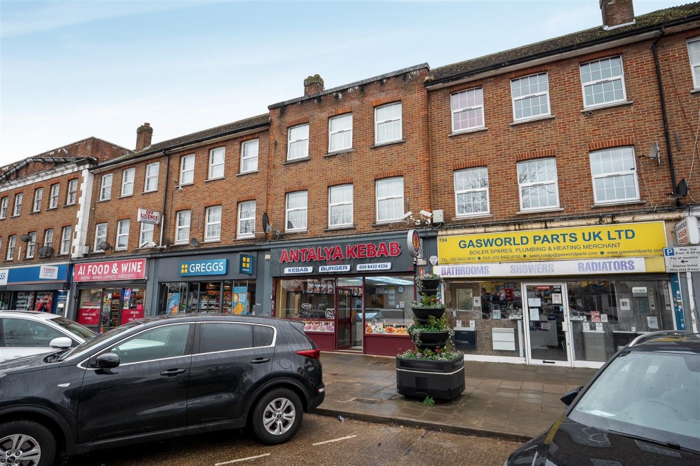 Field End Road, Ruislip