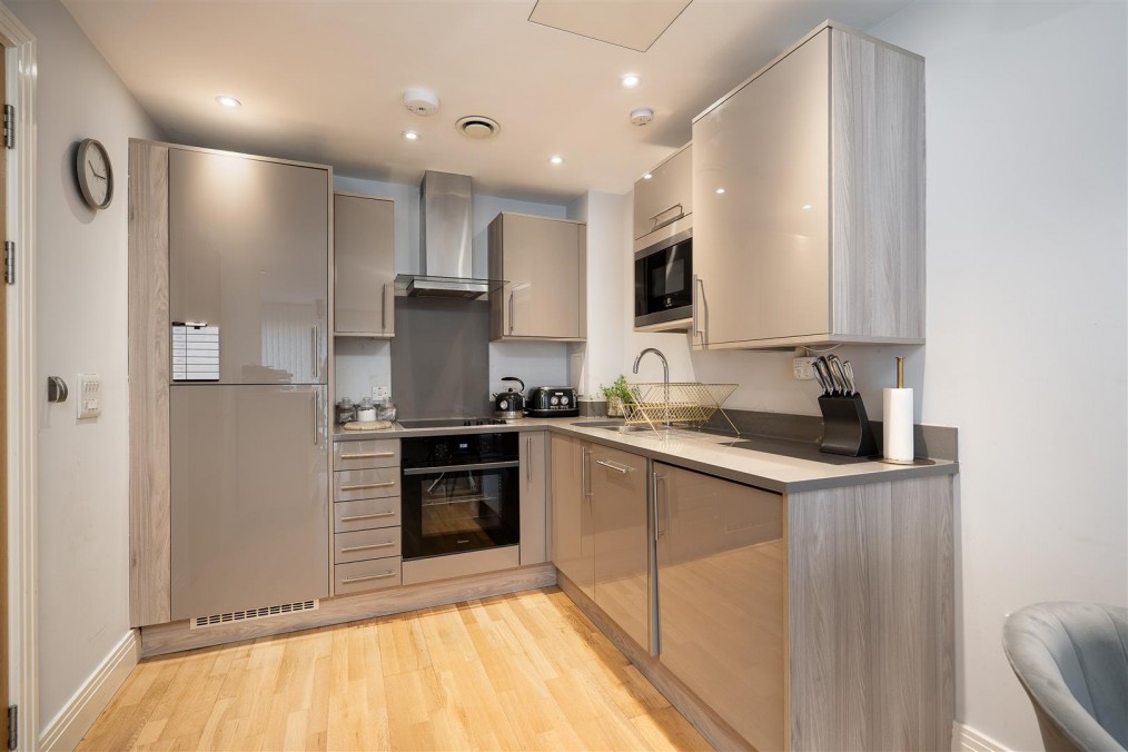 70 Station Road, West Drayton