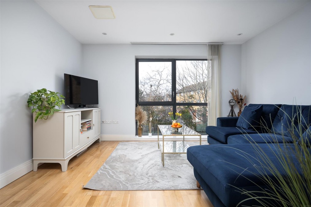 70 Station Road, West Drayton