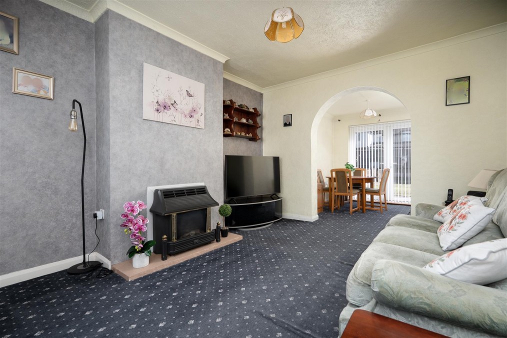 Pear Tree Avenue, Yiewsley, West Drayton