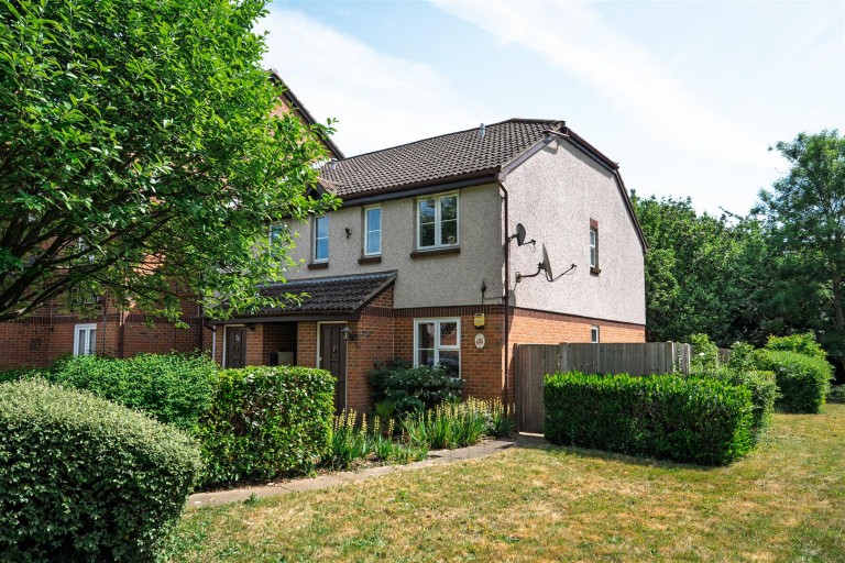 Knowles Close, Yiewsley