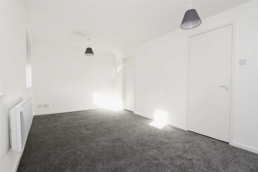 Knowles Close, Yiewsley, West Drayton