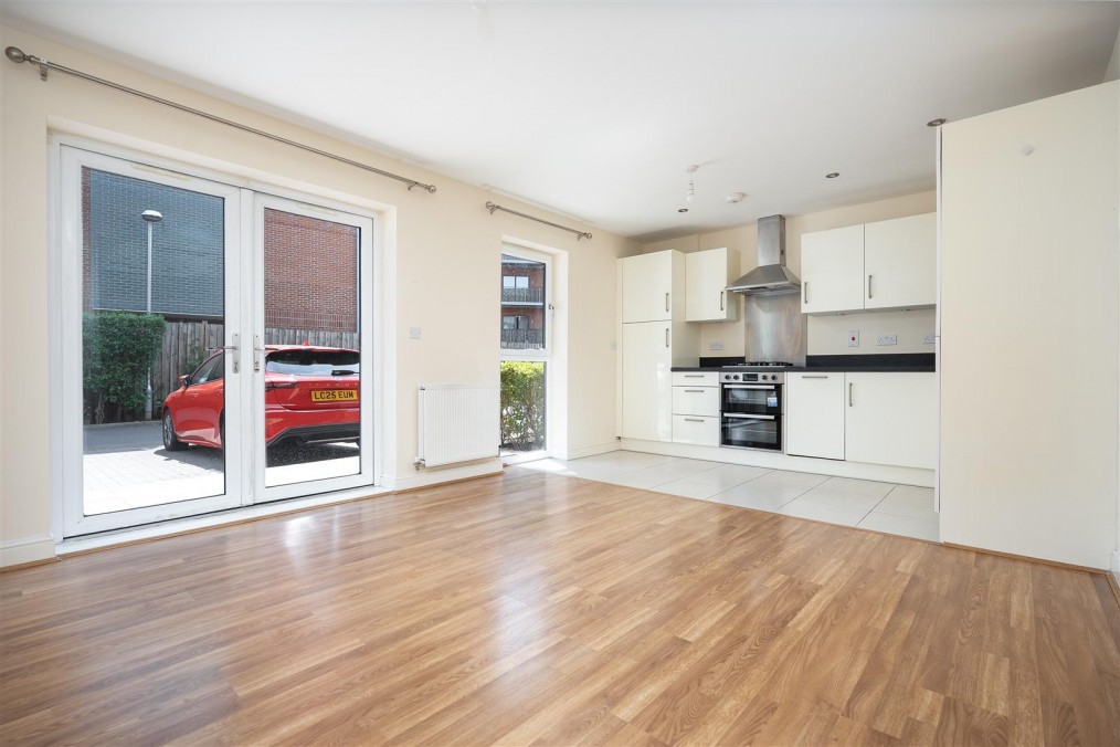 Otter Way, Yiewsley