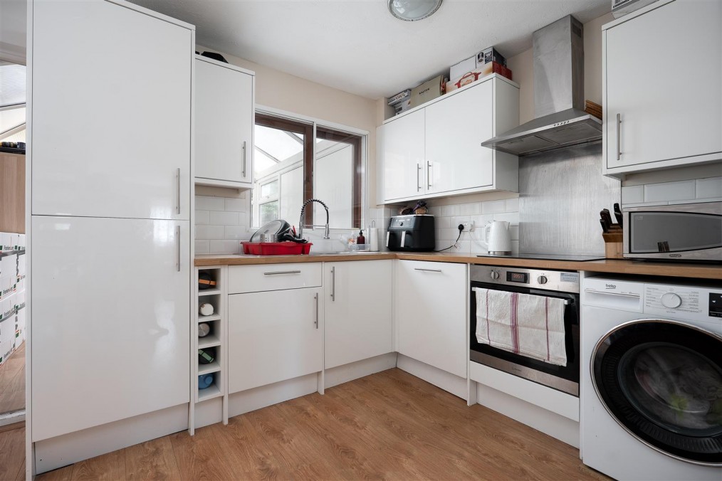 Holly Gardens, West Drayton