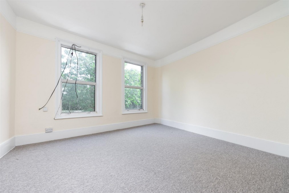 Station Road, Ashford