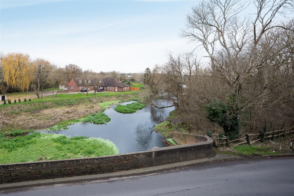Thorney Mill Road, West Drayton